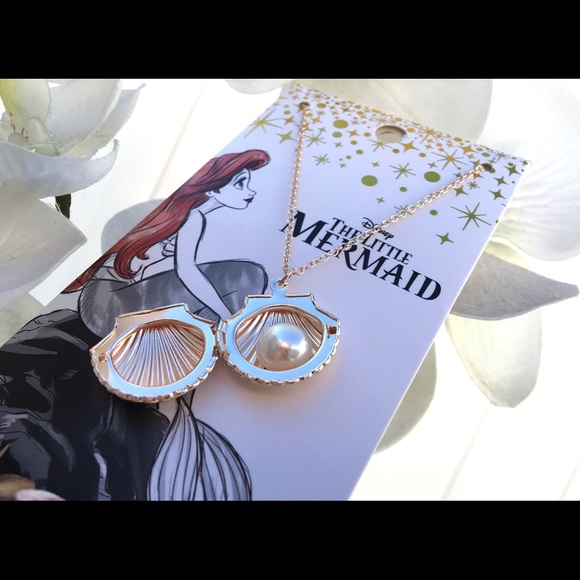 Seashell 🐚Locket Necklace - Picture 6 of 8